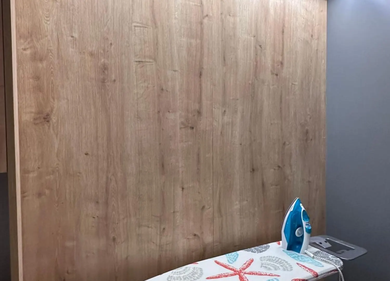 Delux Suite 102 Tirana Apartment
